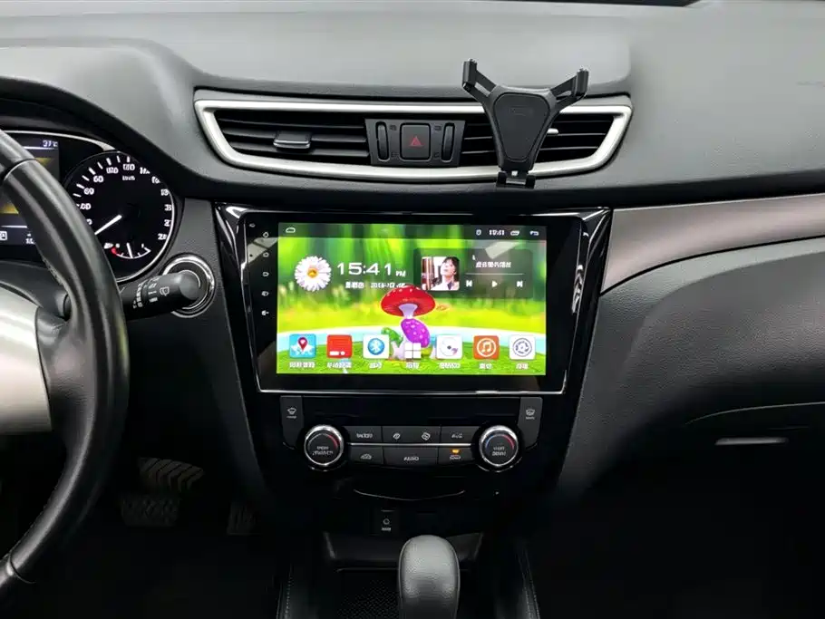 Nissan X-Trail 2015 — фото 13