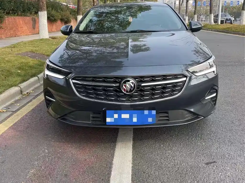Buick Regal 2021