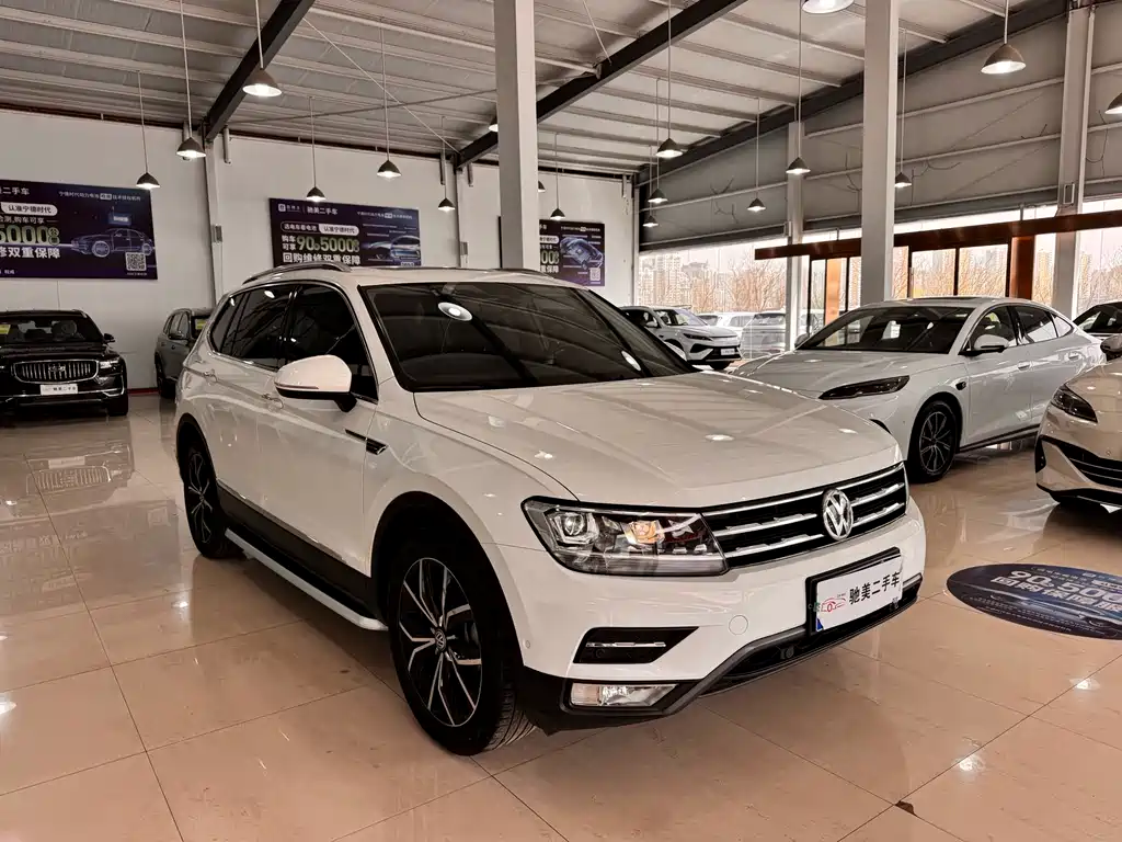 Volkswagen Tiguan L 2019 — фото 3