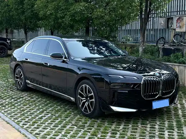 BMW 7 Series 2023