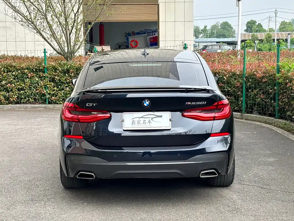 BMW 6 Series GT 2019 — фото 9