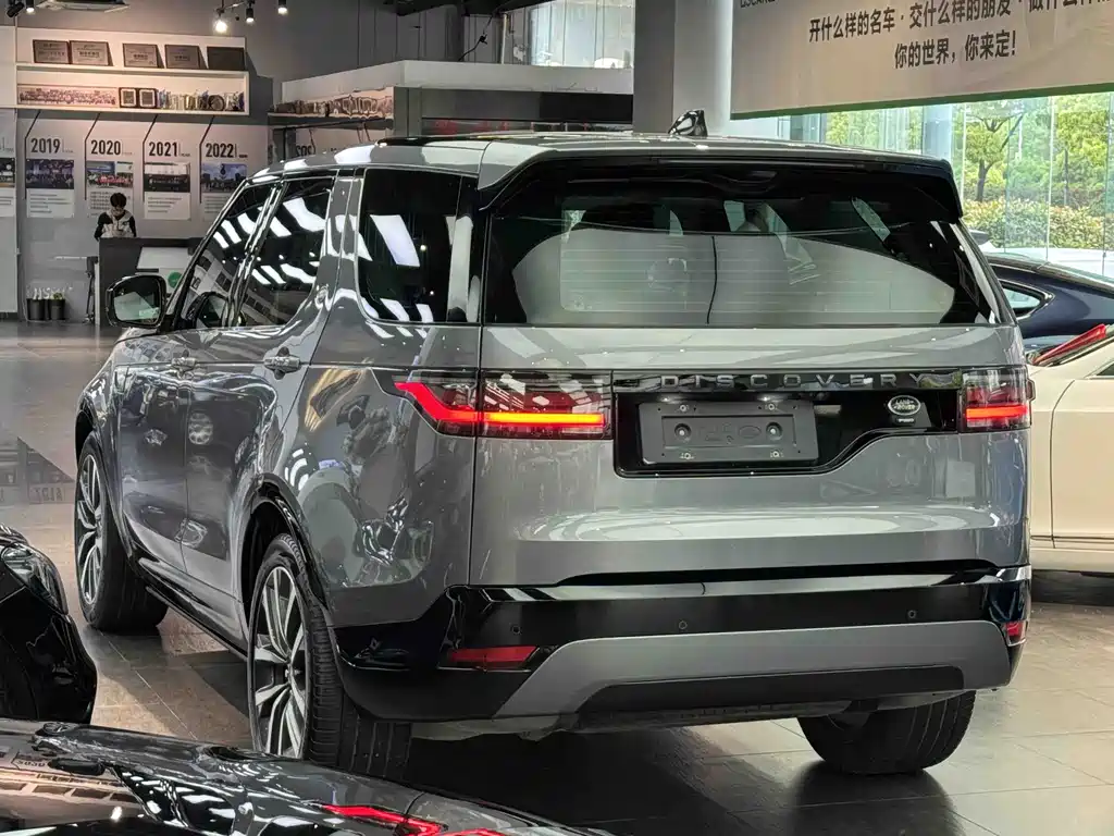 Land Rover Discovery 2021 — фото 4