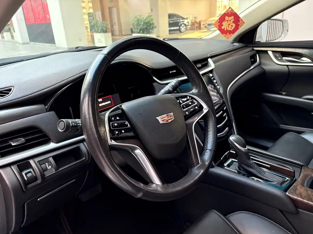 Cadillac XTS 2019 — фото 7