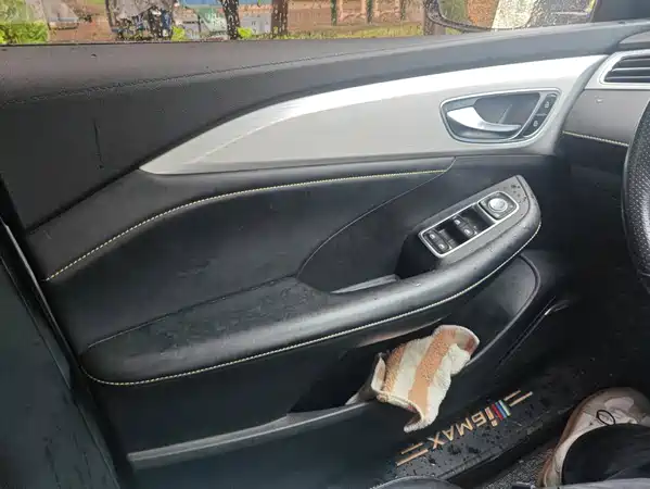 Roewe i6 MAX 2020