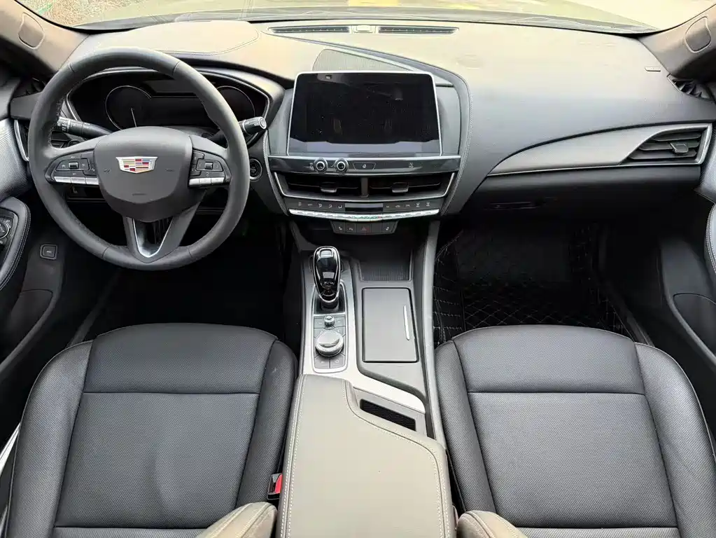 Cadillac CT5 2021 — фото 15