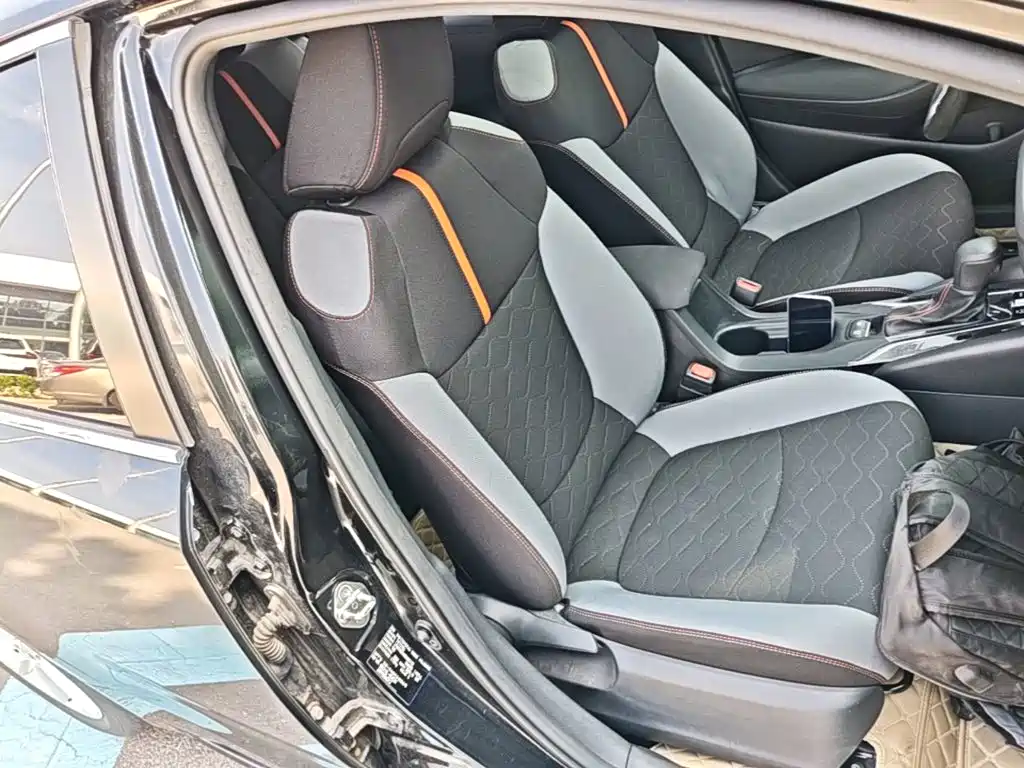 Toyota Corolla 2021 — фото 25