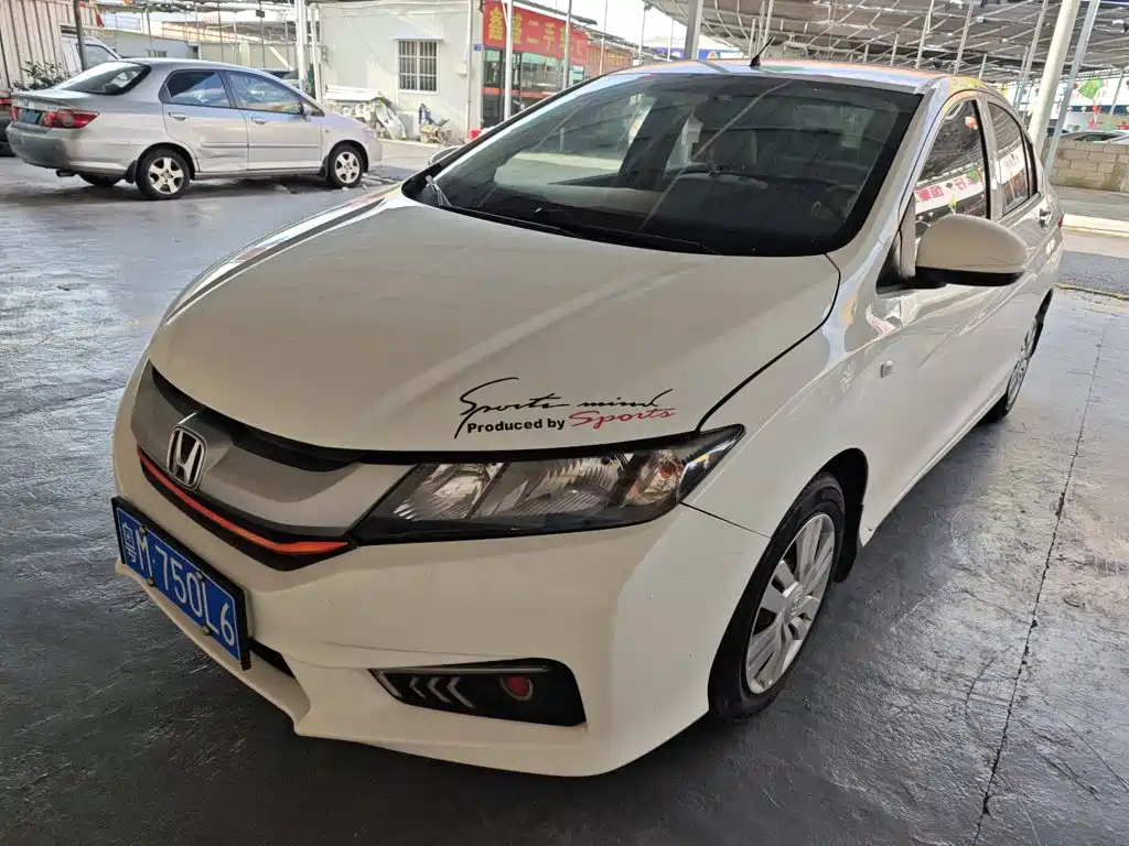 Honda City 2016 — фото 2