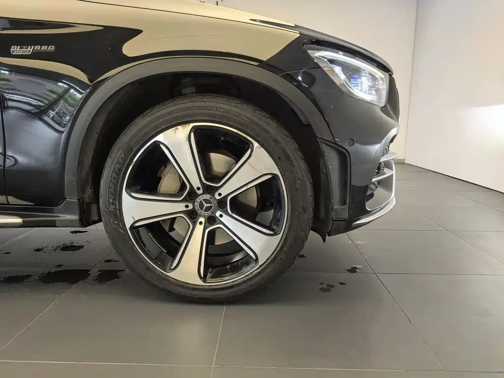 Mercedes-Benz GLC 2021