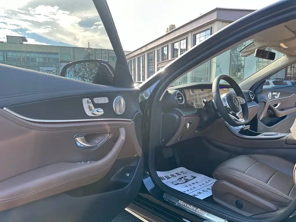 Mercedes-Benz E-Class 2020 — фото 10