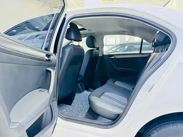 Volkswagen Santana 2022