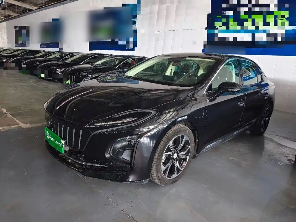 Hongqi E-QM5 2023 — фото 2