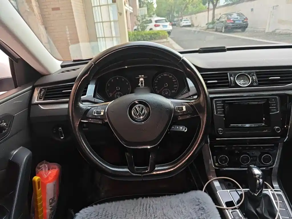 Volkswagen Passat 2016 — фото 3