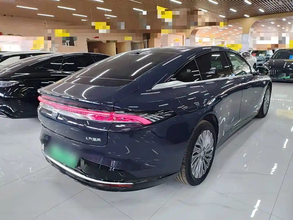 Buick Zhijing L7 2025 — фото 7