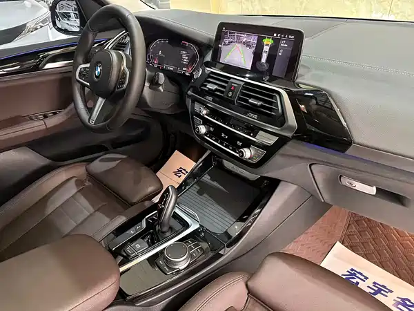BMW X3 2021