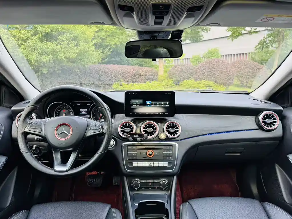 Mercedes-Benz GLA 2018 — фото 8
