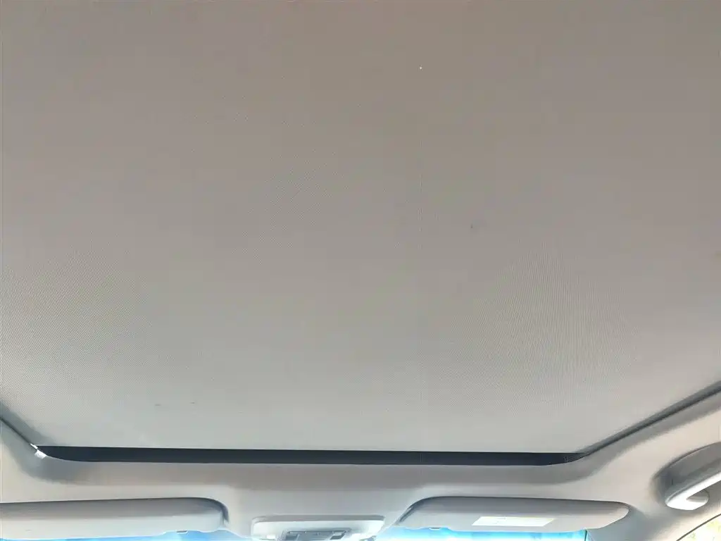 Toyota Camry 2018 — фото 14