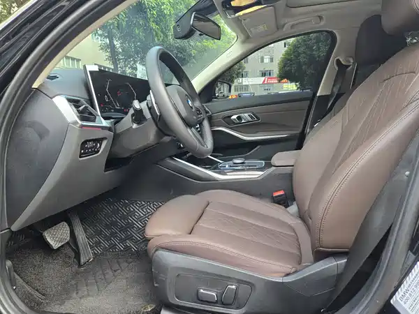 BMW 3 Series 2024