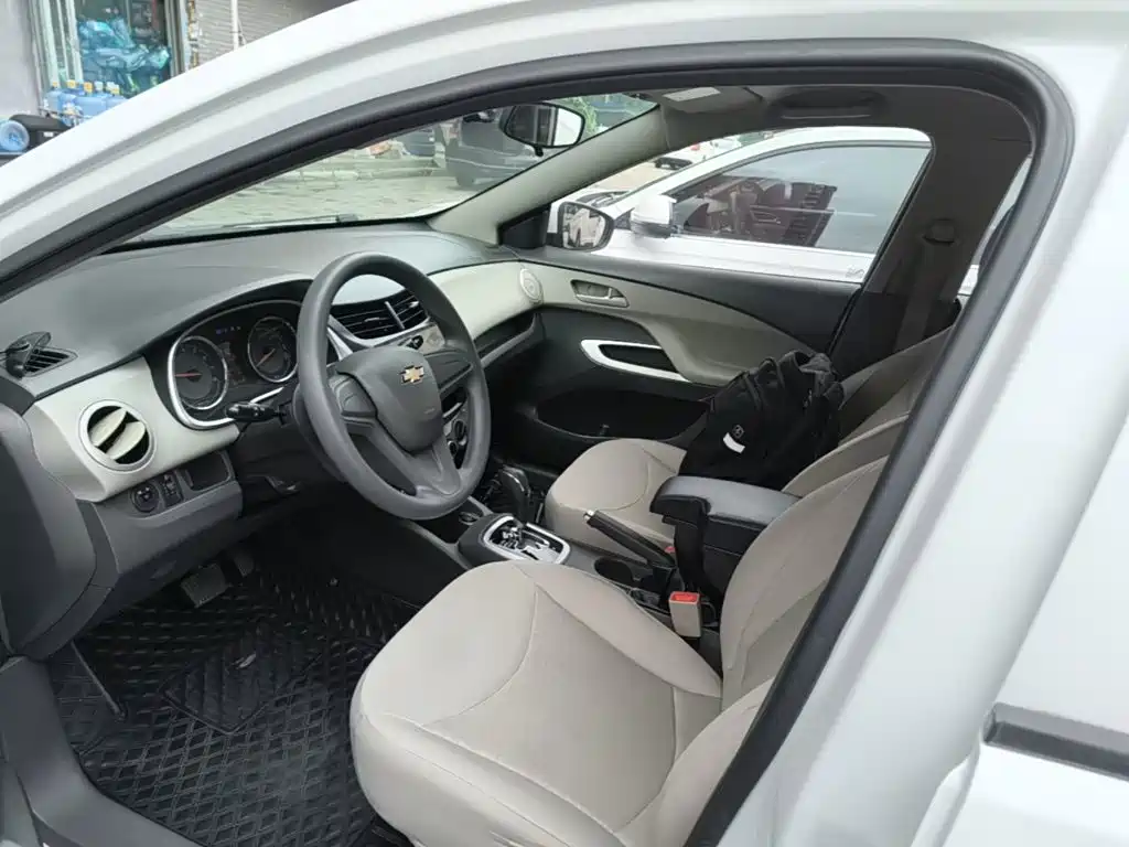 Chevrolet Sail 2017 — фото 15