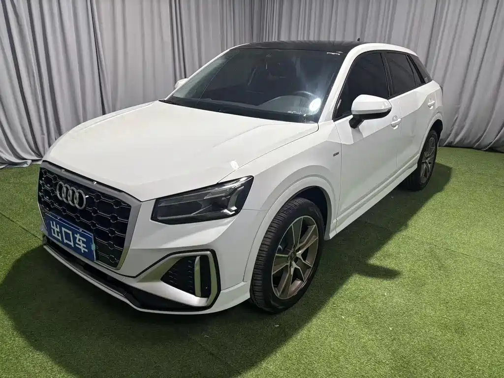 Audi Q2L 2022