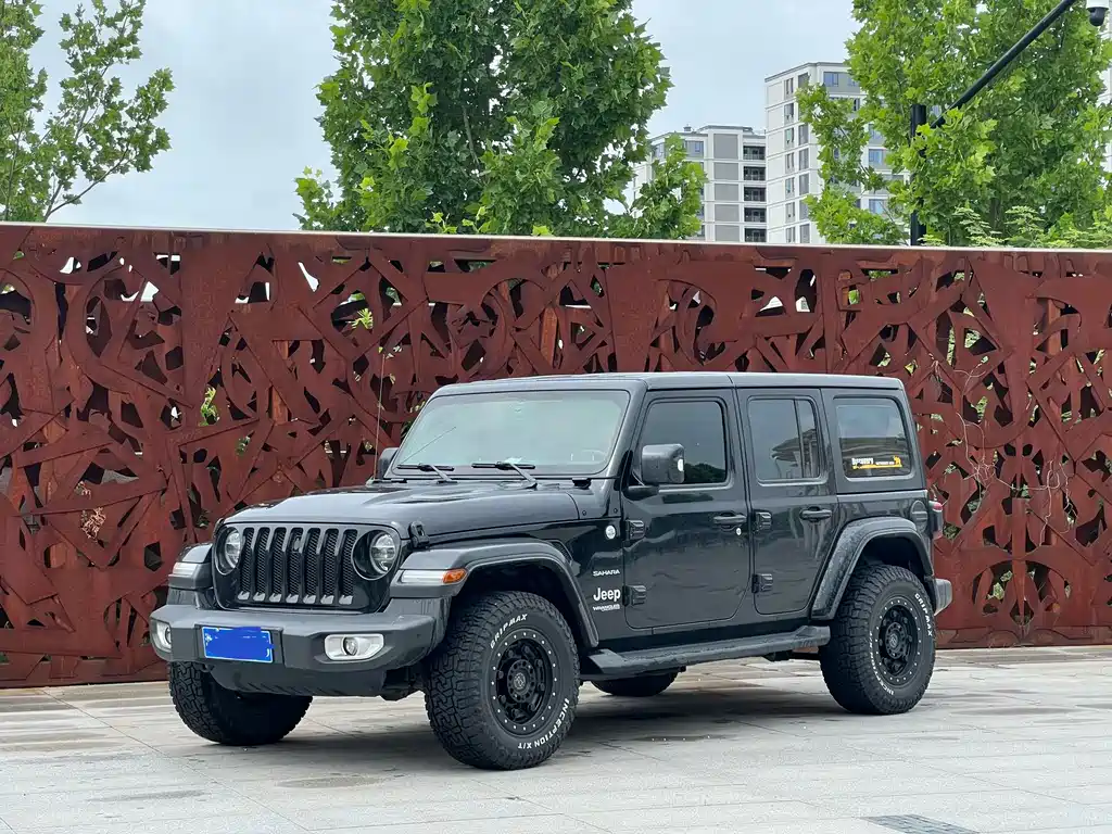 Jeep Wrangler 2021 — фото 1
