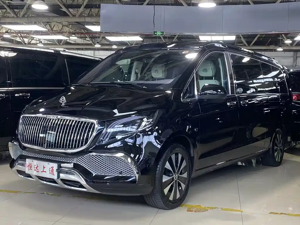 Mercedes-Benz Vito 2023 — фото 1