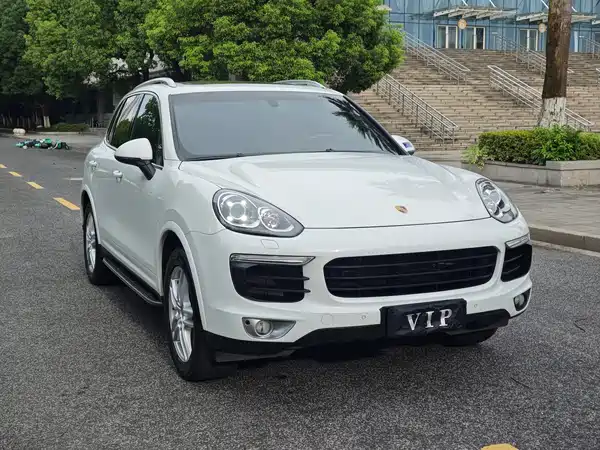 Porsche Cayenne 2016