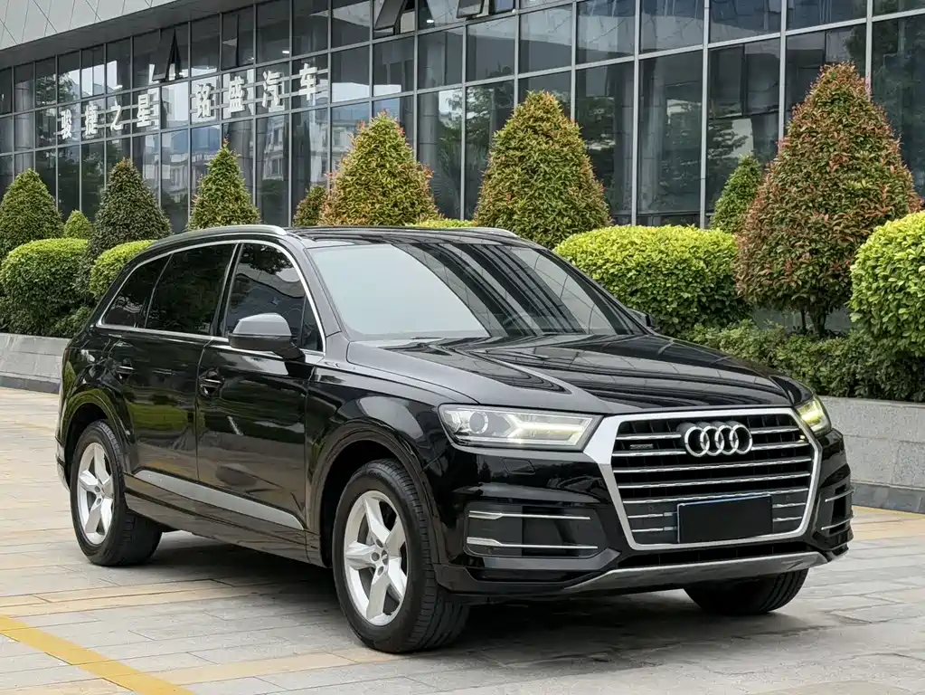 Audi Q7 2018 — фото 3