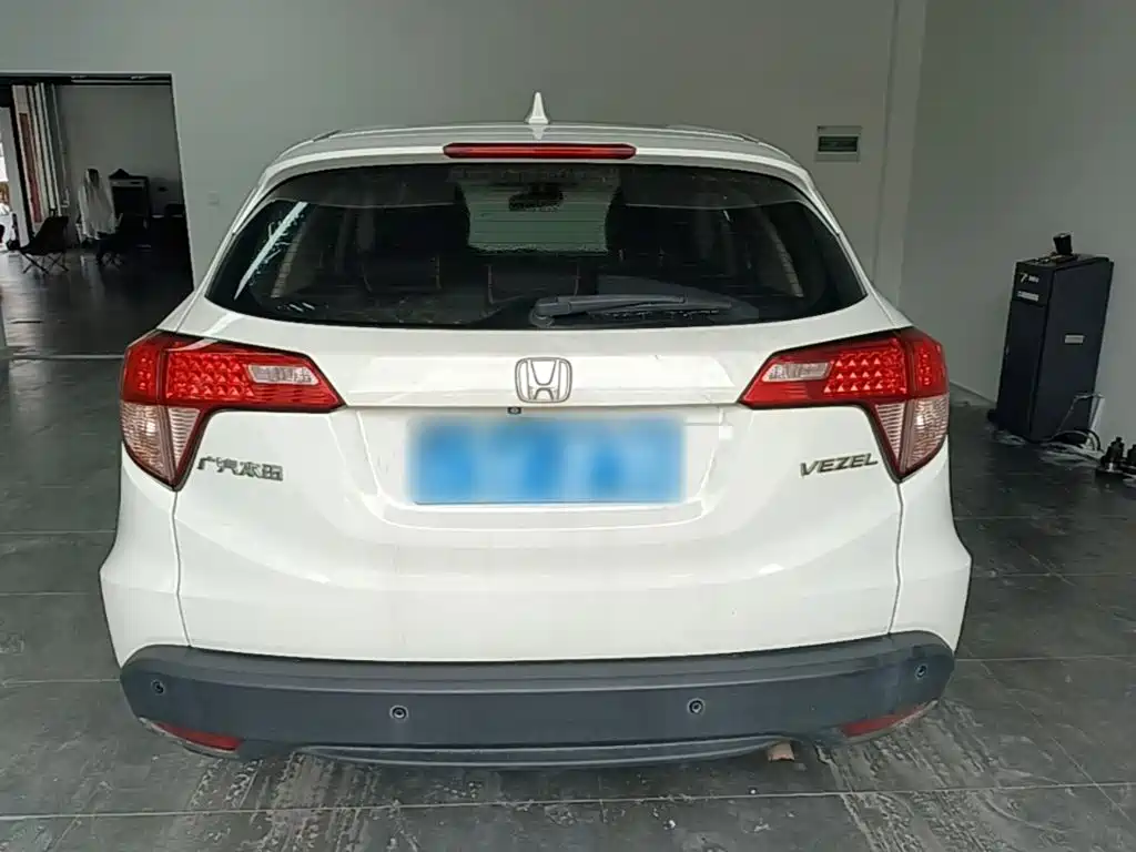 Honda Vezel 2016