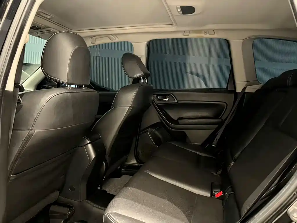 Subaru Forester 2015