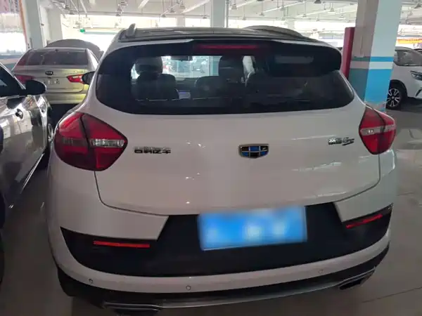 Geely Emgrand GS 2017