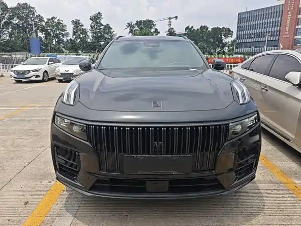 Lynk & Co 09 EM-P 2023