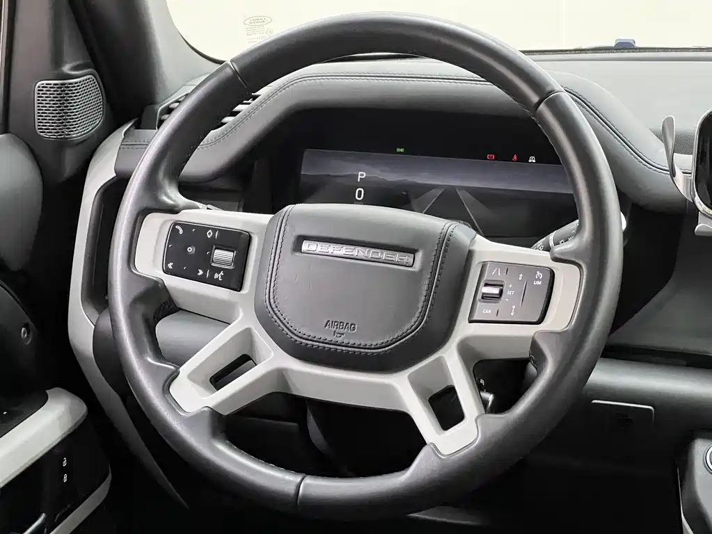Land Rover Defender 2022 — фото 20