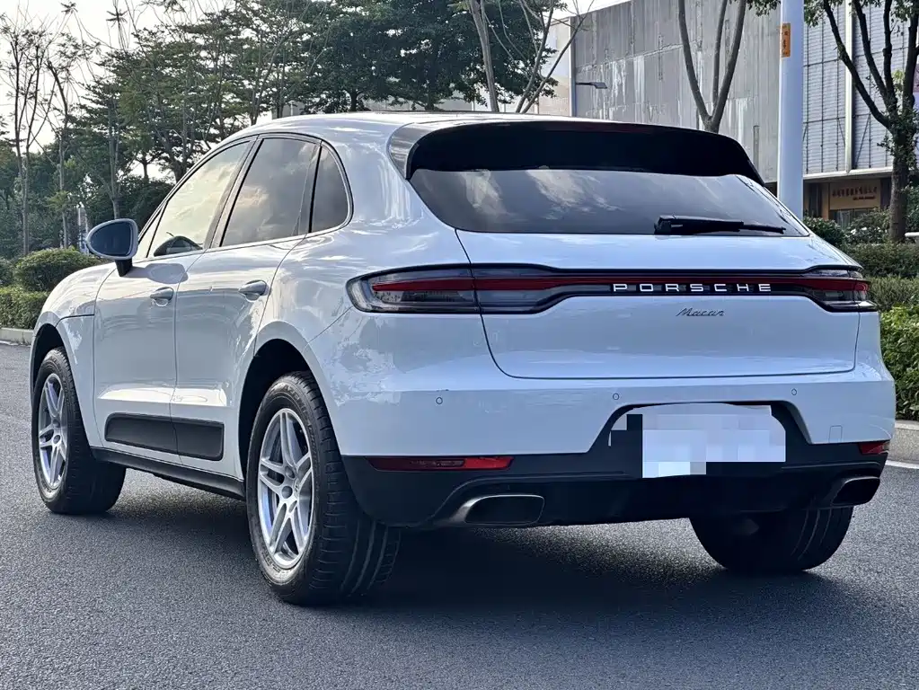 Porsche Macan 2019 — фото 9