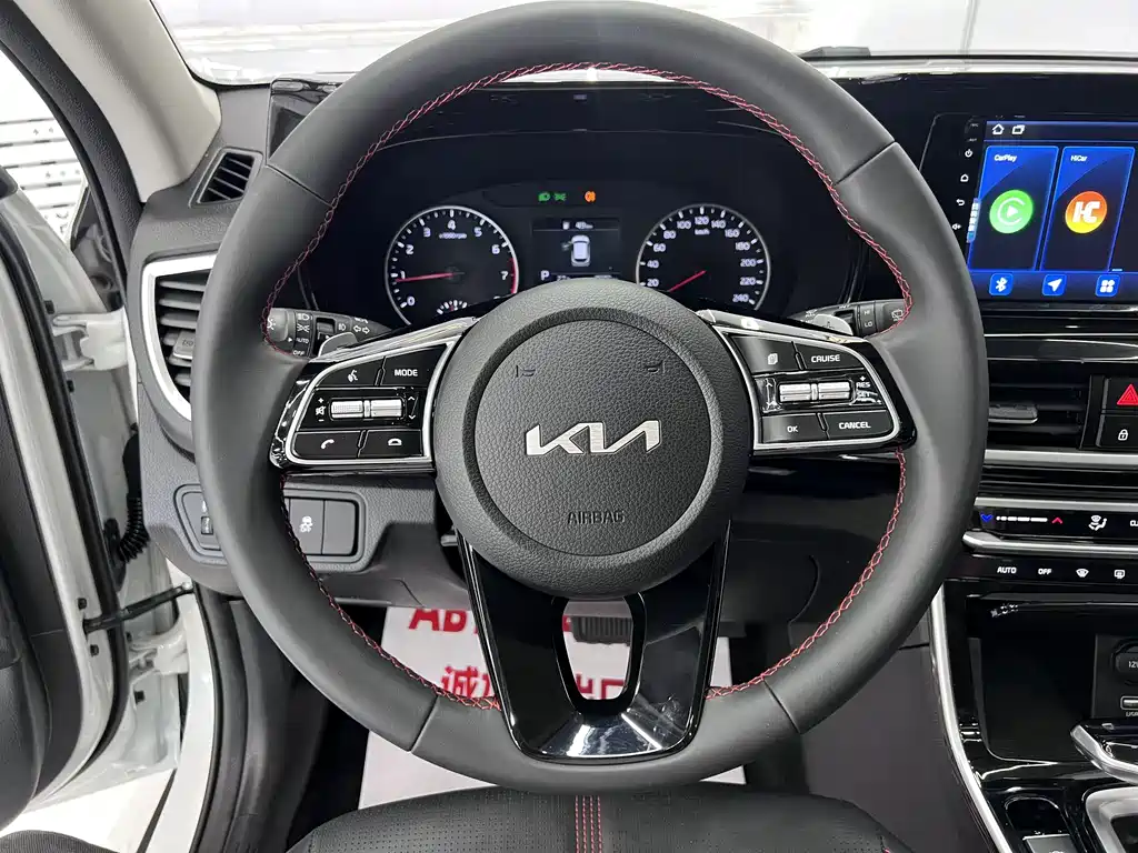 Kia KX3 2023 — фото 11