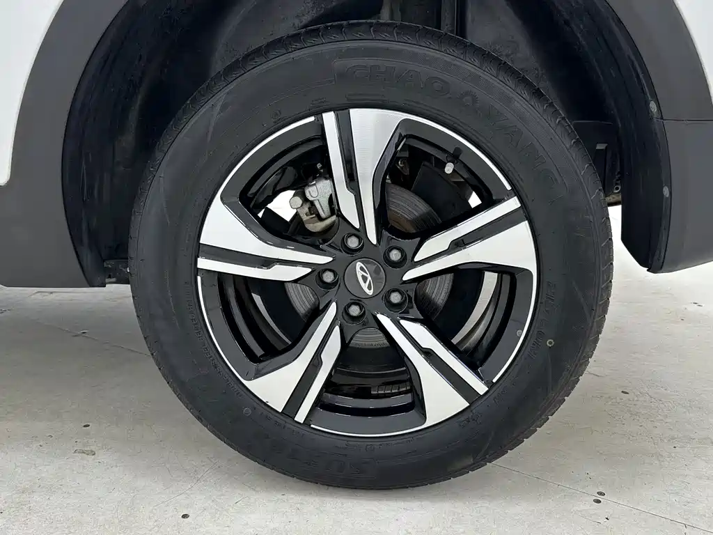Chery Tiggo 5x 2023 — фото 17