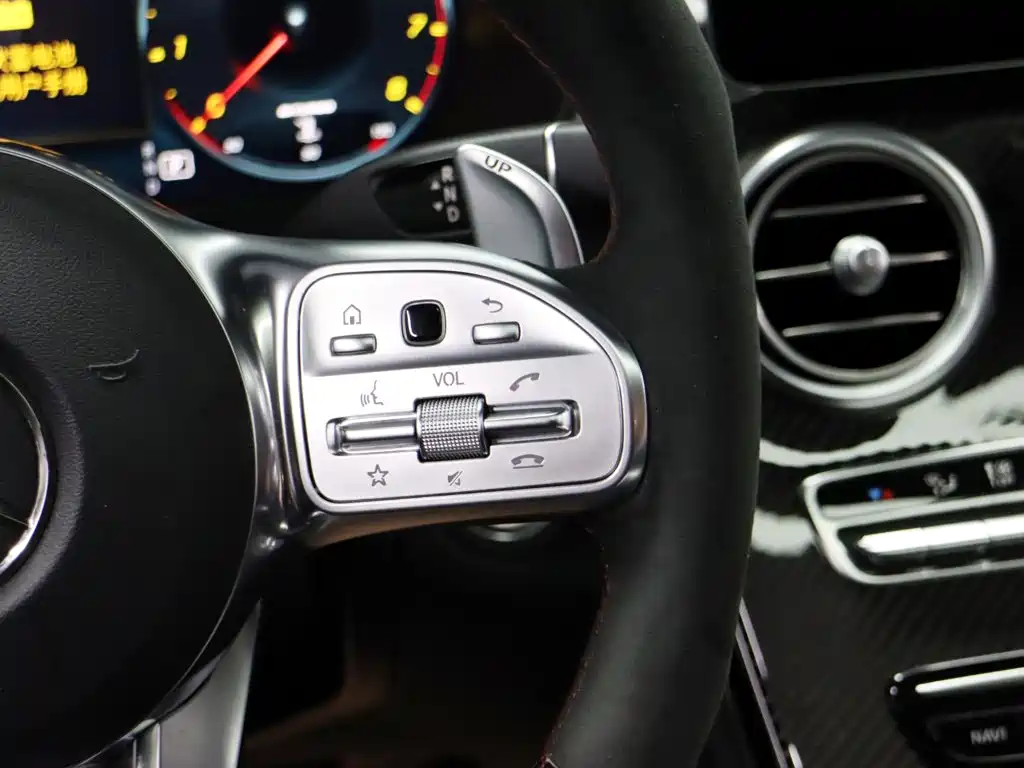 Mercedes-Benz C-Class AMG 2019 — фото 27