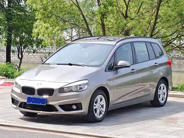 BMW 2 Series Wagon 2017