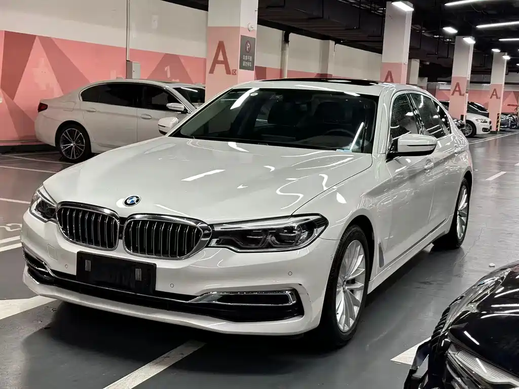 BMW 5 Series 2020