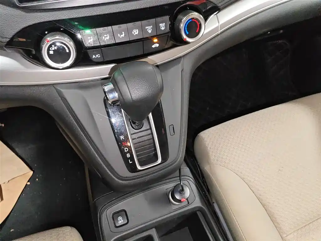 Honda CR-V 2016 — фото 14