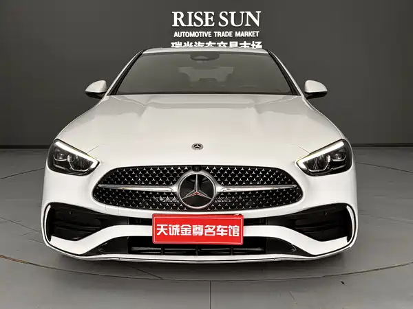 Mercedes-Benz C-Class 2023