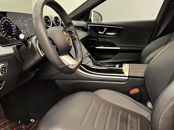 Mercedes-Benz C-Class 2023