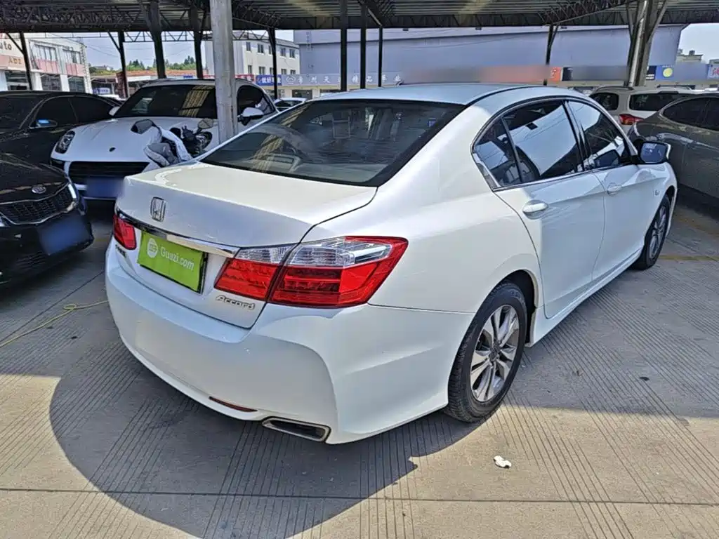 Honda Accord 2015 — фото 5