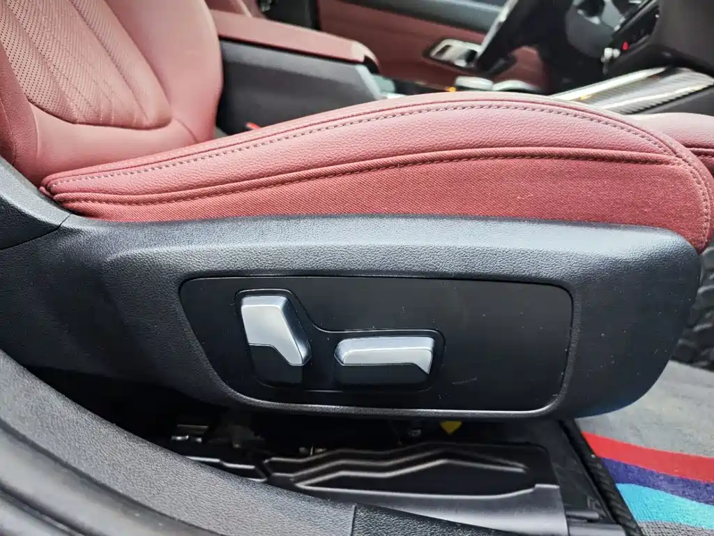 BMW 3 Series 2023 — фото 16