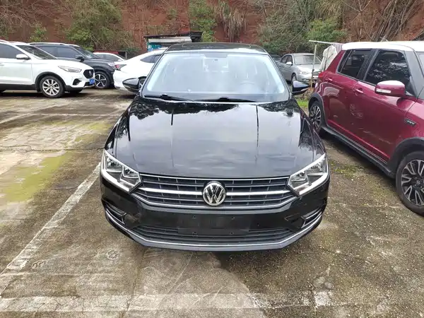 Volkswagen Bora 2016