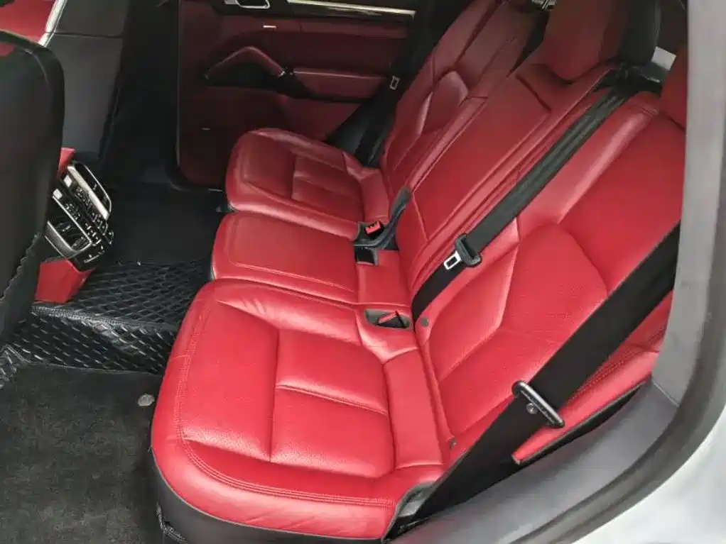 Porsche Cayenne 2015 — фото 14