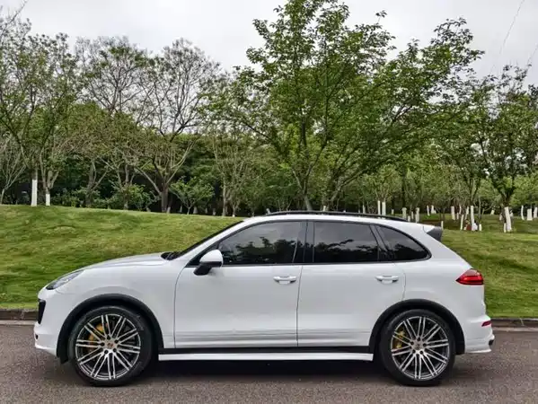 Porsche Cayenne 2015