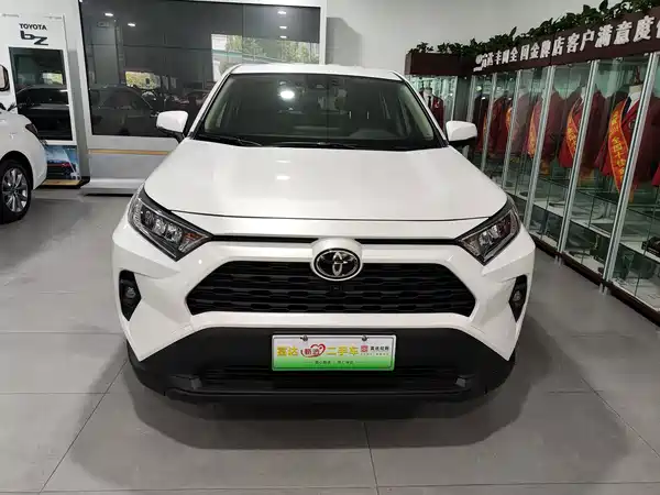 Toyota RAV4 2024