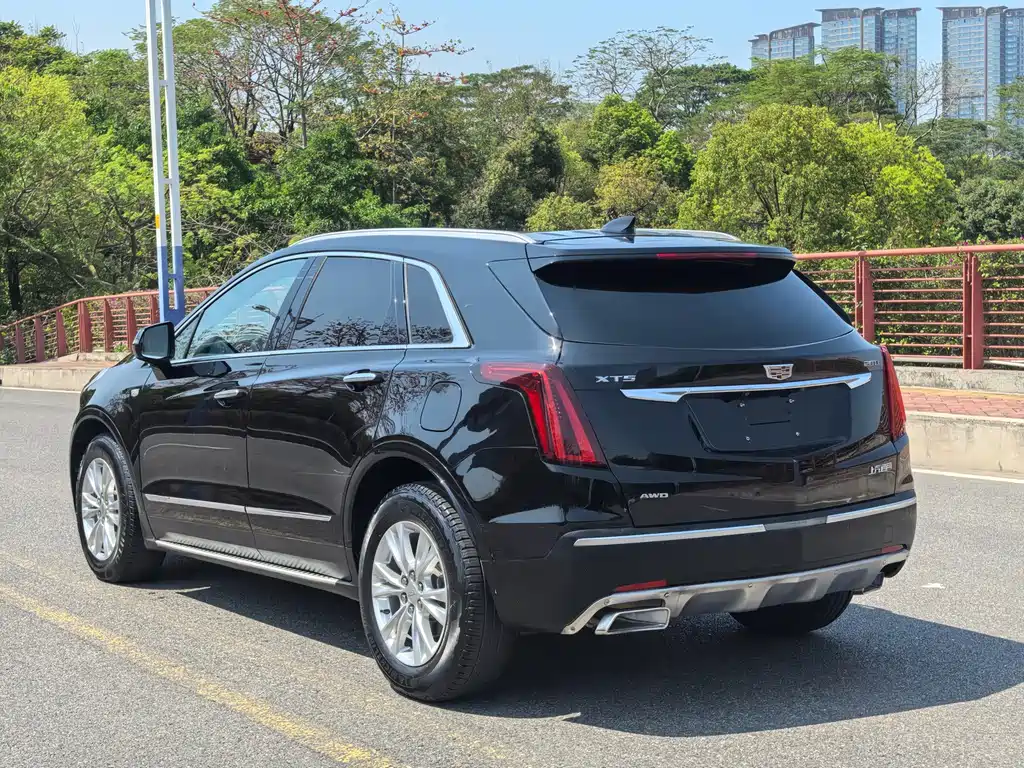 Cadillac XT5 2020 — фото 18