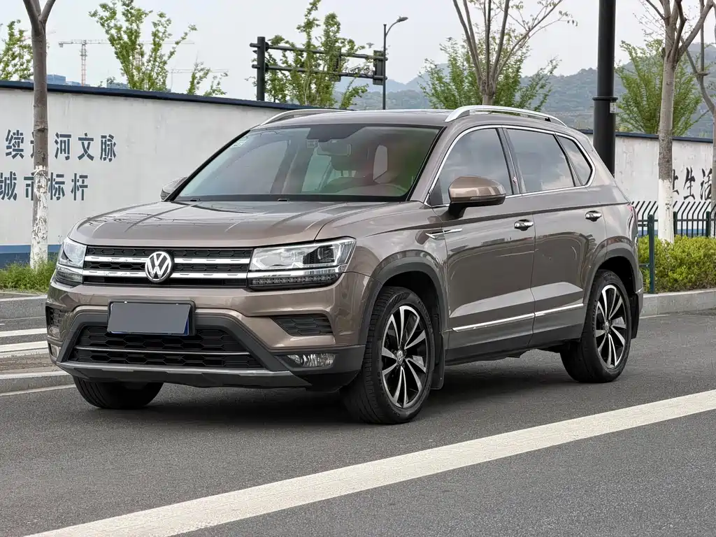 Volkswagen Tharu 2019 — фото 1