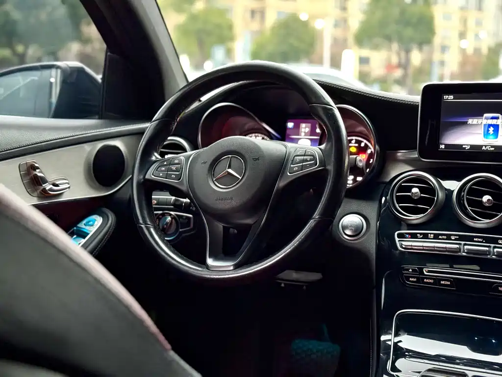 Mercedes-Benz GLC Coupe 2019 — фото 12